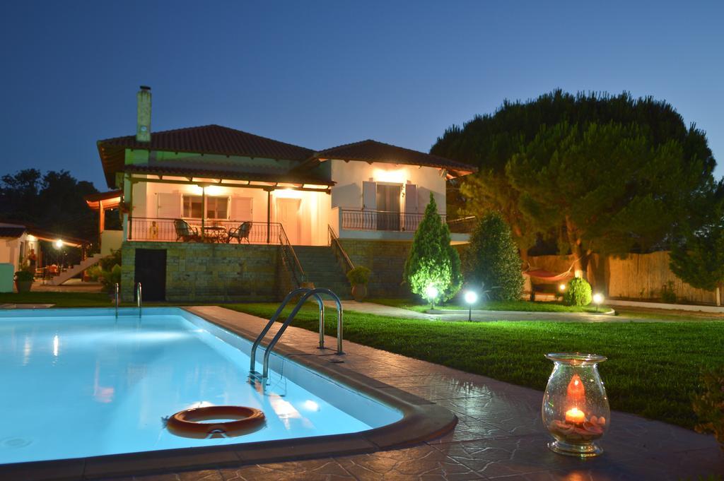 Dimeon Villa كاتو أكيا الغرفة الصورة