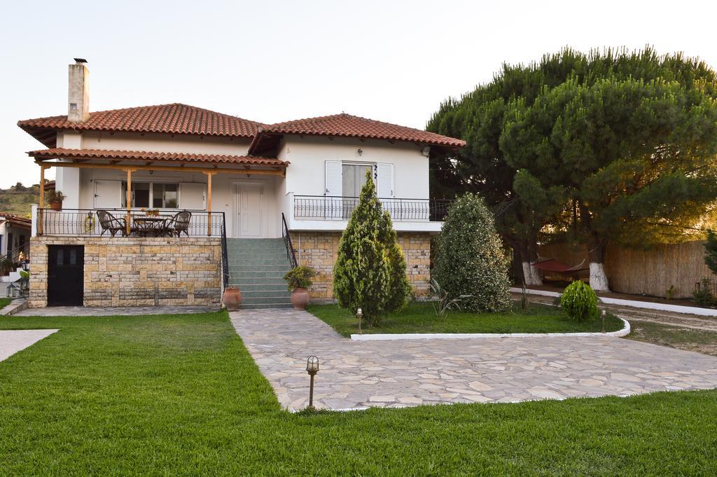 Dimeon Villa كاتو أكيا الغرفة الصورة